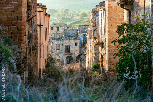 Fototapeta Naklejka Na Ścianę i Meble -  Poggioreale is a ghost town in the west of Sicily. The Belice Valley earthquake destroyed the entire town and killed 200 people in 1968. A new village was rebuilt down the valley