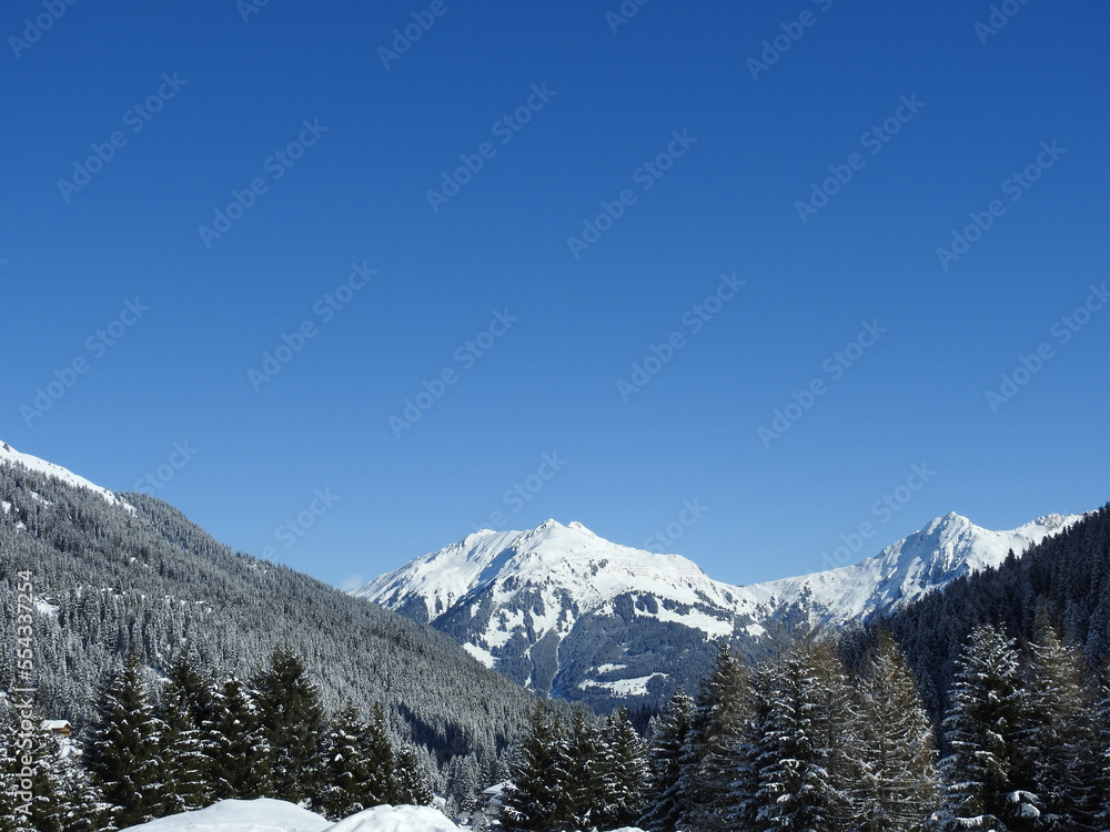 Herrlicher Wintermorgen in Gargellen mit Blick Richtung Silvretta Herrlicher Wintermorgen in Gargellen mit Blick Richtung Silvretta