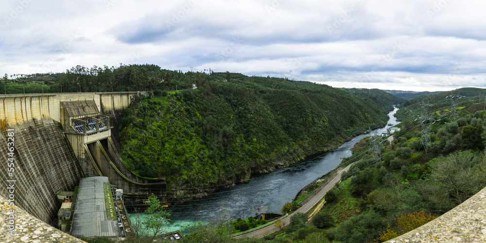 Fototapeta premium Waterdam in Portugal. Portuguese waterdam of Castelo de Bode, in the Zezere River