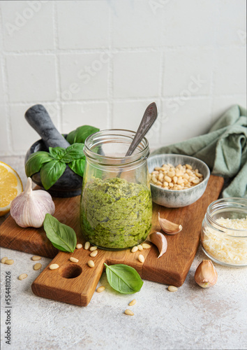 Green basil pesto