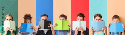 Fotografía Set of different people reading books on color background