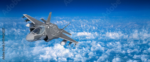 Photographie atomwaffenfähiges bundeswehr kampfflugzeug im flug über den wolken