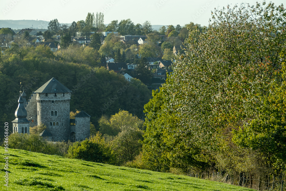 Blick auf die Burg Stolberg von oben