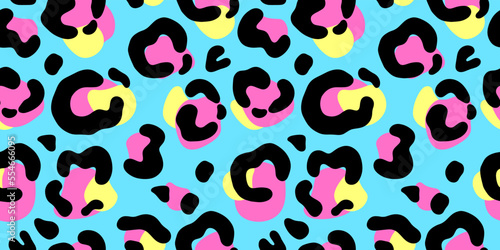 Bright leopard pattern, animal print, vector seamless pattern in the style of doodles, hand drawn