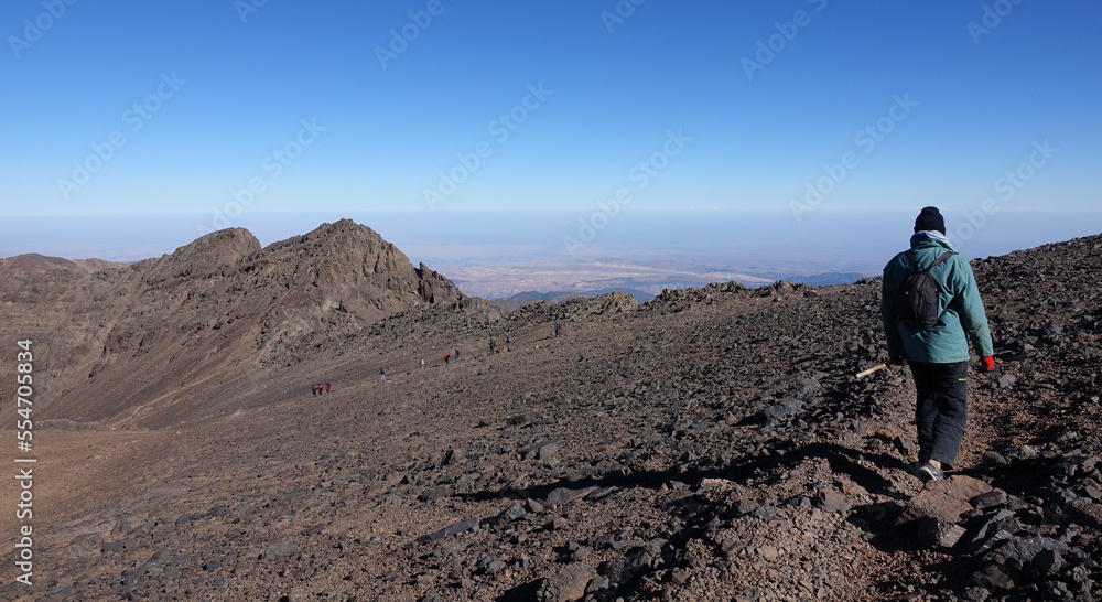 La grande traversée de l’Atlas au Maroc, 18 jours de marche. Ascension du Toubkal (4167m), plus haut sommet de l'Afrique du nord