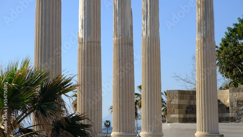 side apollo temple