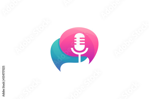 Chat logo design combined with the symbol mic from the podcast