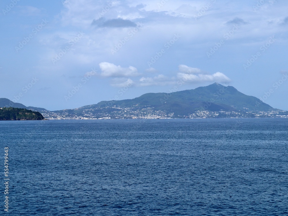 Monte di Procida - Ischia dal molo sopraflutto del Porto di Acquamorta