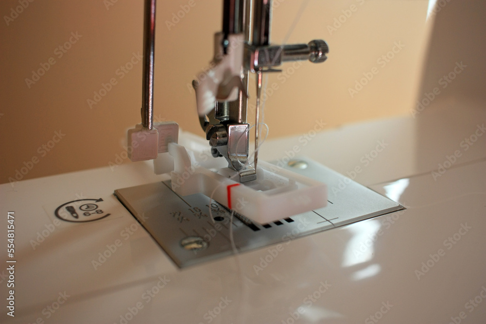 Sewing needle in the sewing machine