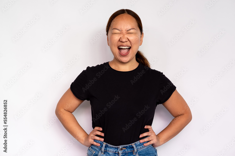 Photo Portrait Of Unhappy Young Woman Screaming Over White Background 