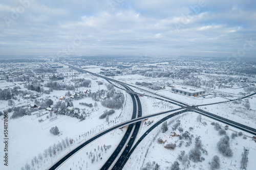Aerial winter snowy day view of frozen streets in Vilnius, Lithuania © Top Lithuania