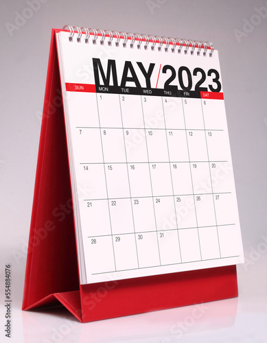 Simple desk calendar 2023 - May
