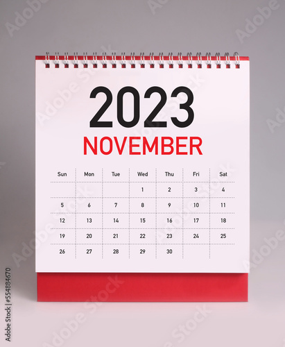 Simple desk calendar 2023 - November