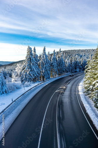 Schöne Winterlandschaft auf den Höhen des Thüringer Waldes bei Oberhof - Thüringen © Oliver Hlavaty