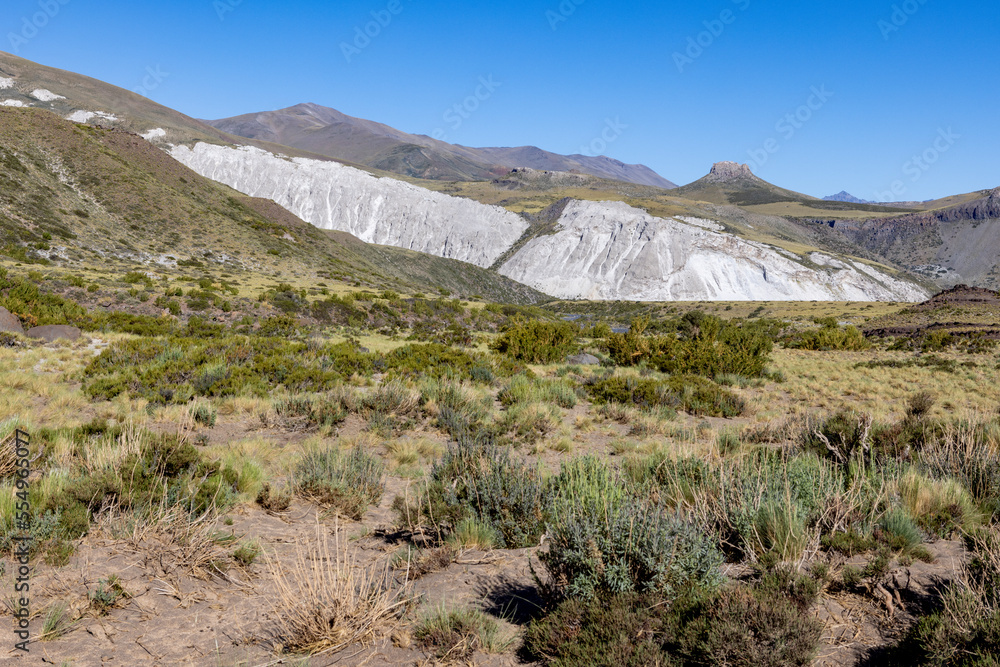 Landscape at Paso Vergara - crossing the border from Chile to Argentina while traveling South America
Landscape at Paso Vergara - crossing the border from Chile to Argentina while traveling South America
