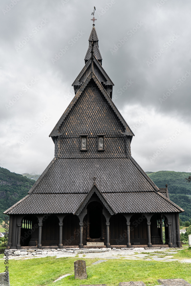 Stabkirche in Hopperstad am Sognefjord