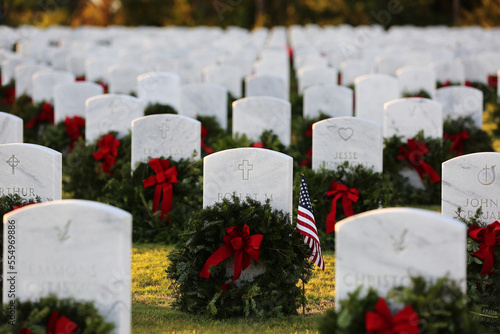Obraz na plátne Wreaths Across America laid out on each headstone at an American military vetera