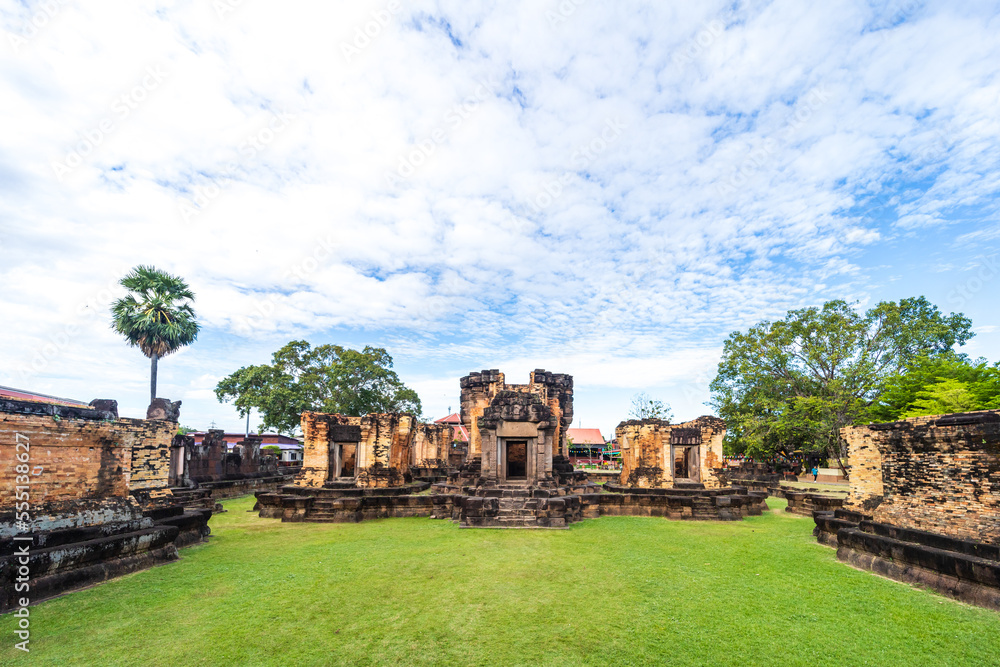 Prasat Wat Sa Kamphaeng Yai, Old Thai historical castle, Uthumphon Phisai District, Sisaket Province, Thailand.