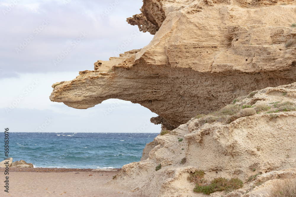 Almeria Los Escullos Duna fósil en el mar