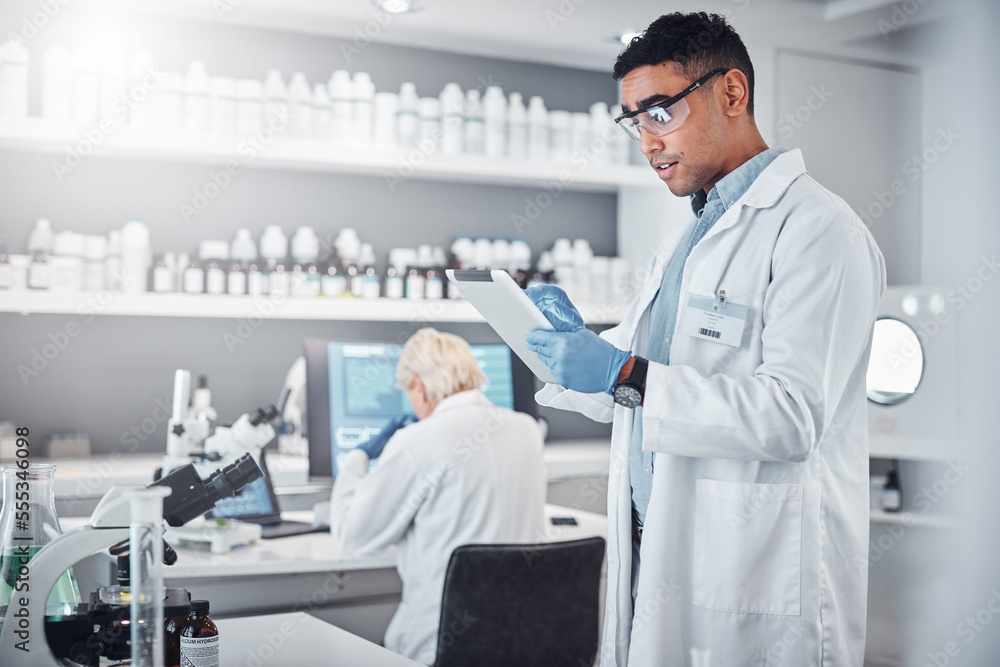 Scientist, tablet and research innovation in laboratory for medical analytics, science development or biotech neuroscience. Pharmaceutical data, doctor and pharmacy engineer working in clinic lab Scientist, tablet and research innovation in laboratory for medical analytics, science development or biotech neuroscience. Pharmaceutical data, doctor and pharmacy engineer working in clinic lab