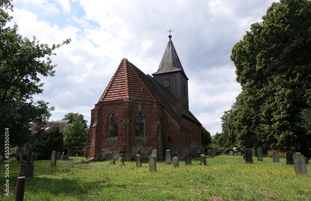 Dorfkirche Gross Zicker auf Ruegen
