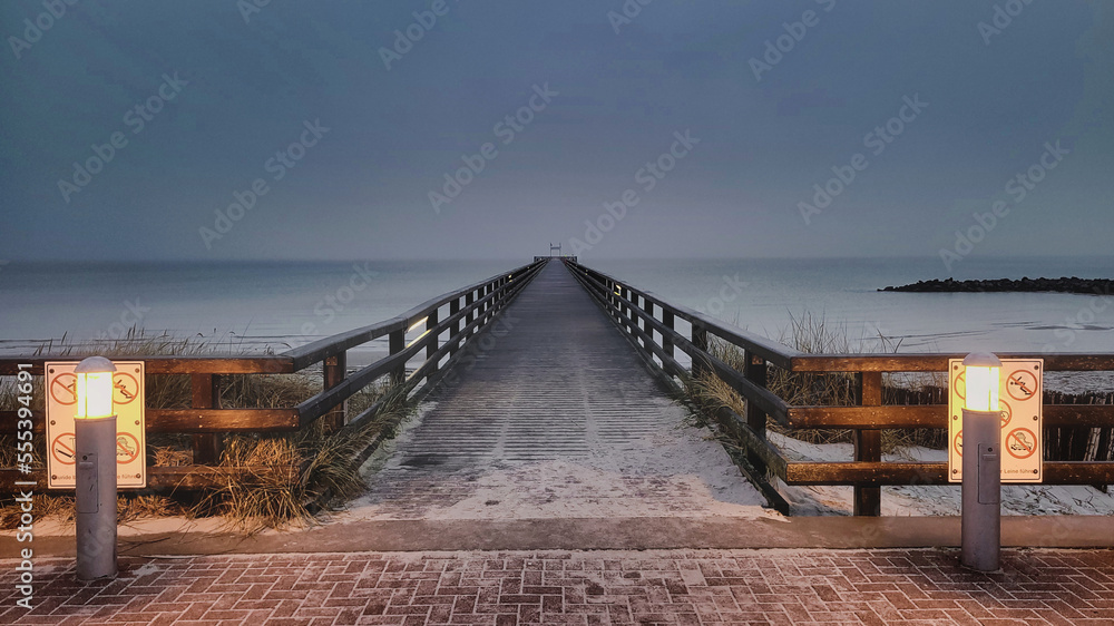 Fototapeta premium Seebrücke Schönberger Strand