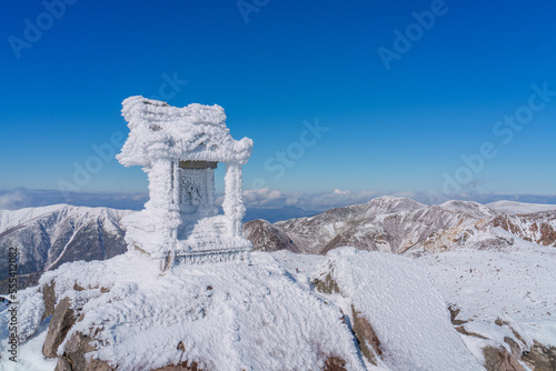 冬 那須岳山頂 ファンタジーのような雪景色