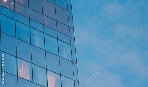 Modern Building Mirror Windows