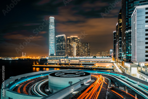 Papier peint car park entrance