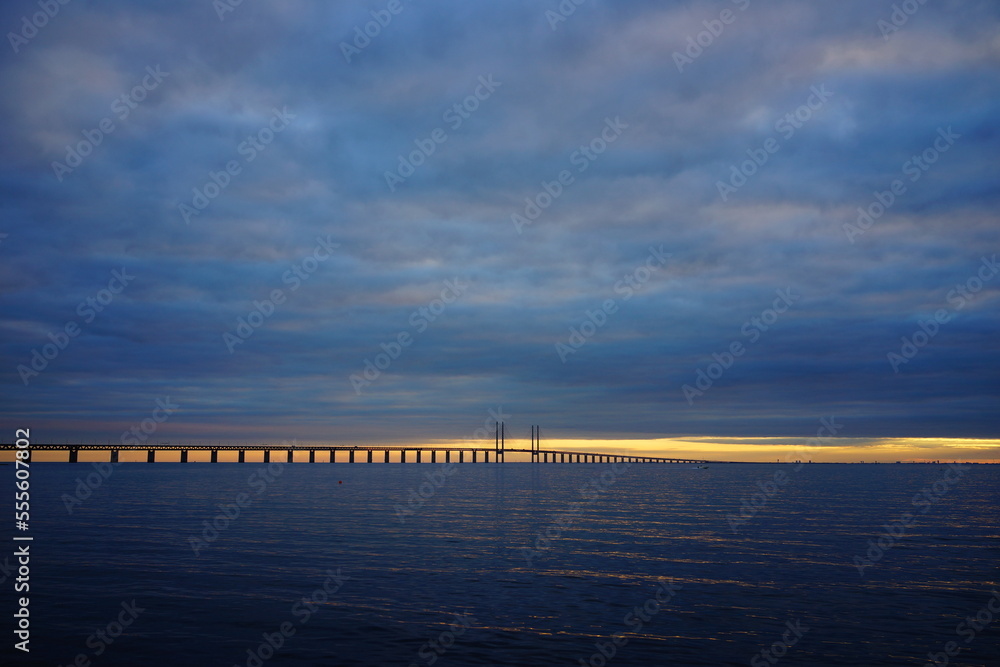 bridge over oersund between sweden and denmark