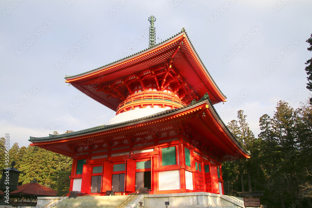 根本大塔・壇上伽藍・高野山(和歌山県・高野町) 根本大塔・壇上伽藍・高野山(和歌山県・高野町)