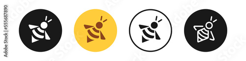 Winged bee set. Winged insect, flying bee icon