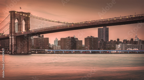 Fototapeta Naklejka Na Ścianę i Meble -  NYC Brooklyn Bridge river view