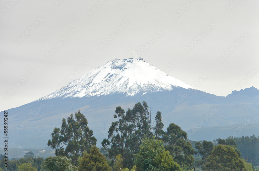 Fototapeta premium Cotopaxi volcano in Ecuador