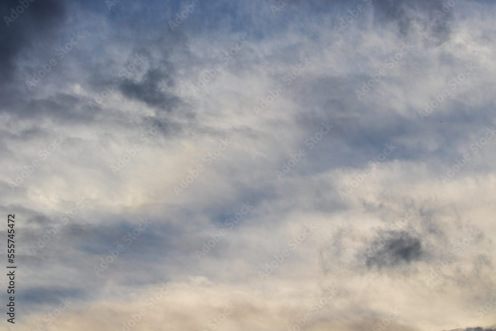 Fototapeta premium clouds in the sky over sunset