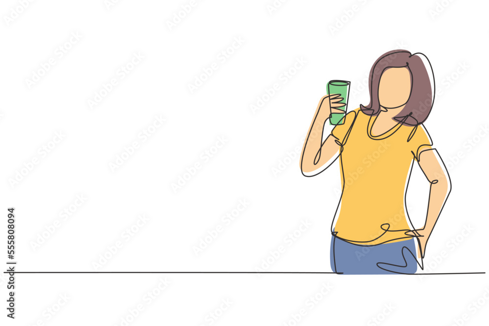 Single continuous line drawing portrait of happy young beautiful woman holding glass of orange juice. Make her refreshing in summer season. Dynamic one line draw graphic design vector illustration Single continuous line drawing portrait of happy young beautiful woman holding glass of orange juice. Make her refreshing in summer season. Dynamic one line draw graphic design vector illustration