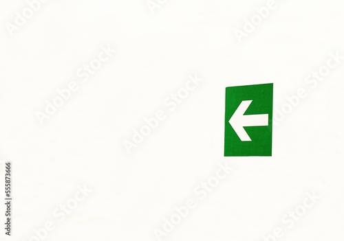 Free Download Pointer drawn on the wall. White arrow in a green rectangle. - GFXLoad