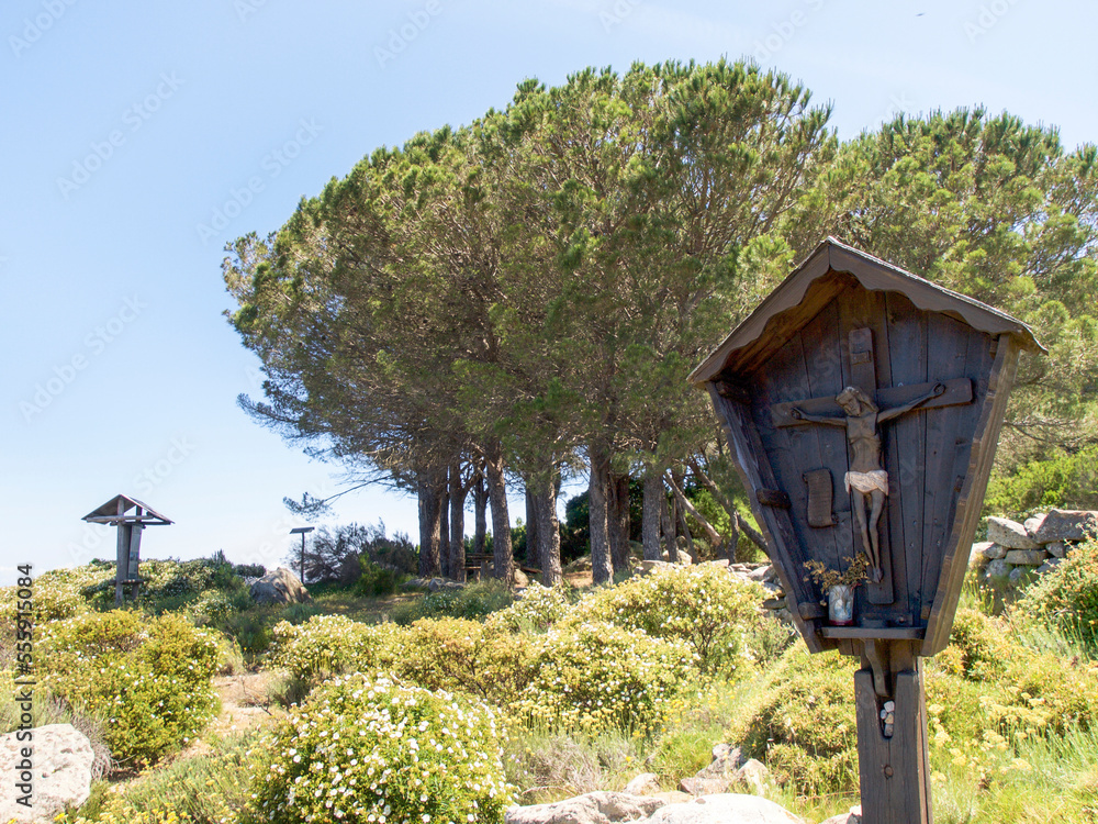 inland areas with Mediterranean vegetation inland areas with Mediterranean vegetation