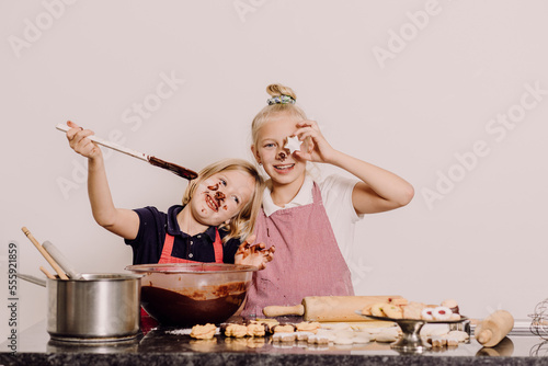 In der Weihnachtsbäckerei