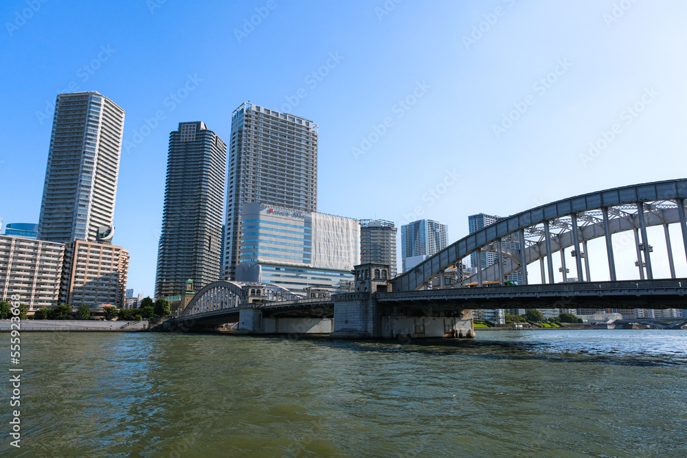 東京都中央区 勝鬨橋と隅田川