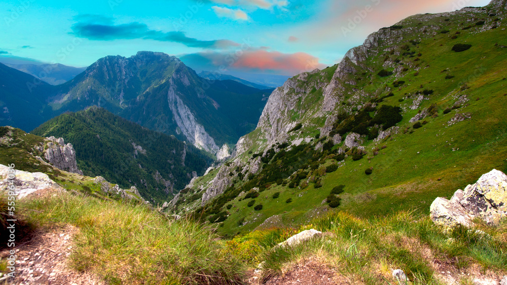 Tatry polskie.Szczyty i doliny.