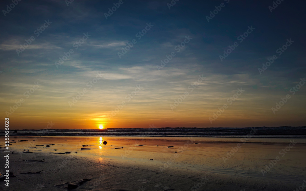Fototapeta premium sunset at the beach