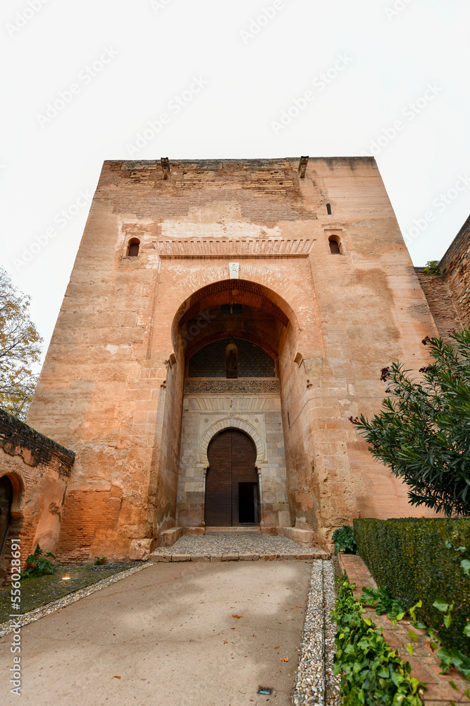 Naklejka premium Door of Justice - Granada, Spain