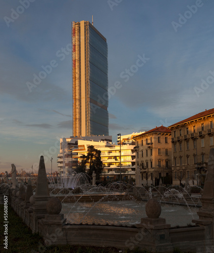 Milano.La Torre Isozaki o Torre Allianz  photo