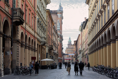 Bologna. Palazzi di Via dell'Indipendenza 