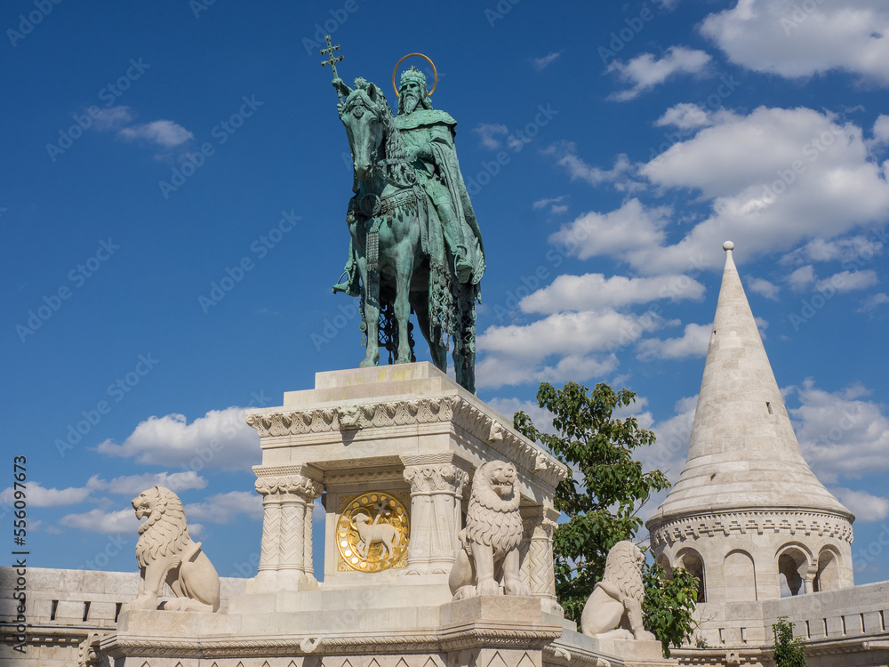 Obraz premium Die Stadt Budapest an der Donau in Ungarn