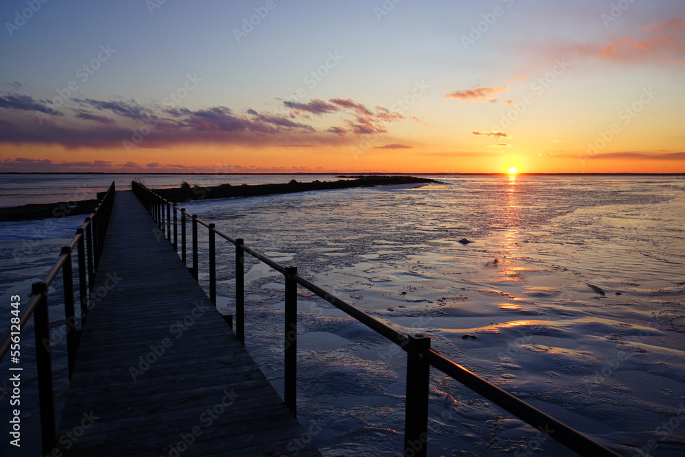 Todowara Walk Path and Frozen Ocean at Notsuke Peninsula in Betsukai, Hokkaido, Japan - 日本 北海道 別海町 野付半島 トドワラ 探勝線歩道 氷海 Todowara Walk Path and Frozen Ocean at Notsuke Peninsula in Betsukai, Hokkaido, Japan - 日本 北海道 別海町 野付半島 トドワラ 探勝線歩道 氷海