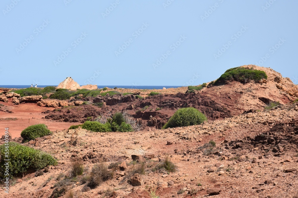 Le sentier vers Cala Pregonda, à Minorque Le sentier vers Cala Pregonda, à Minorque