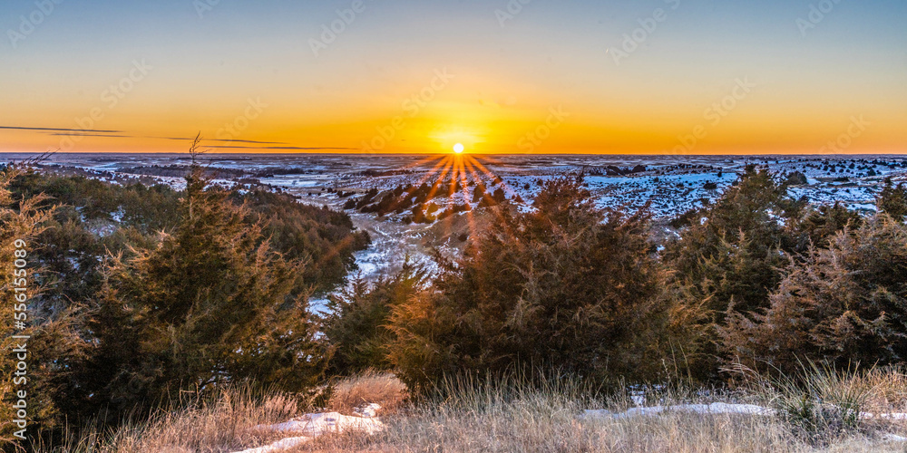 Obraz premium sunset over the hills