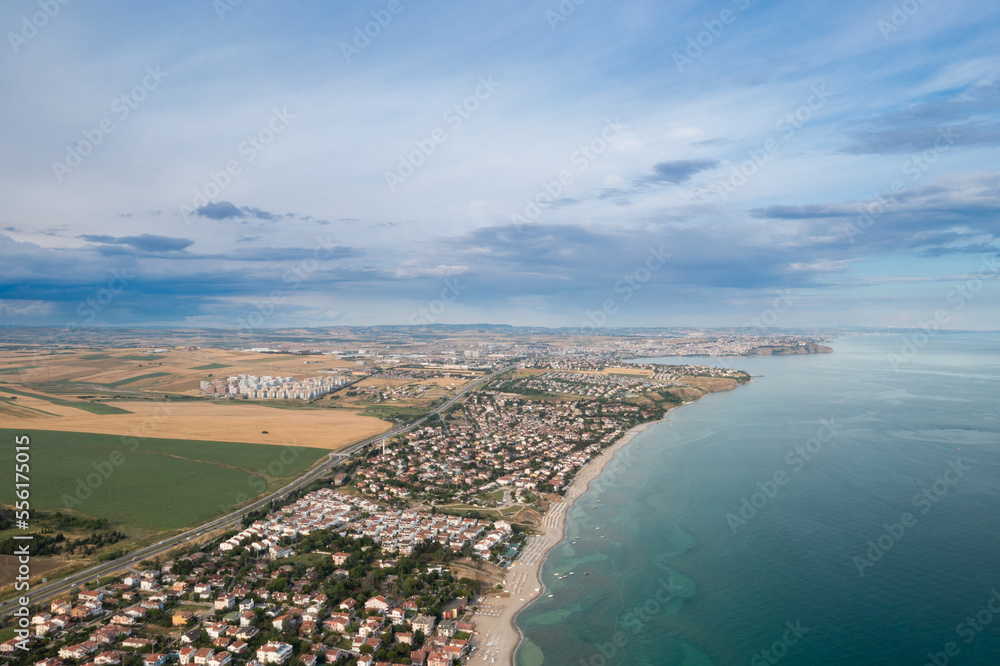 Fototapeta premium coast line of west istanbul.